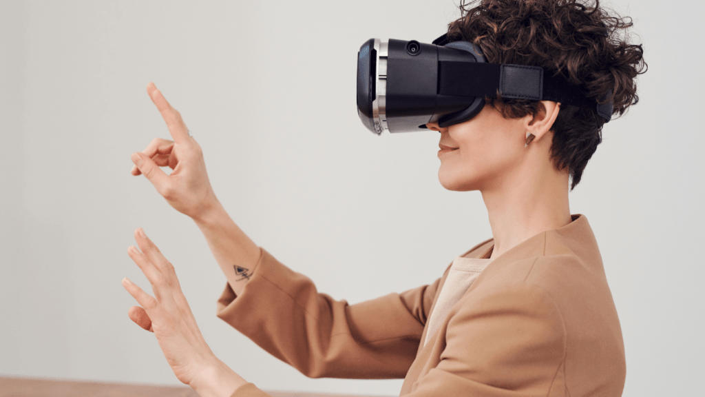 Virtual and Augmented Reality
