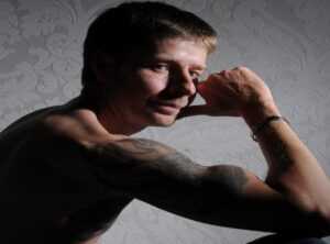 iain armitage shirtless