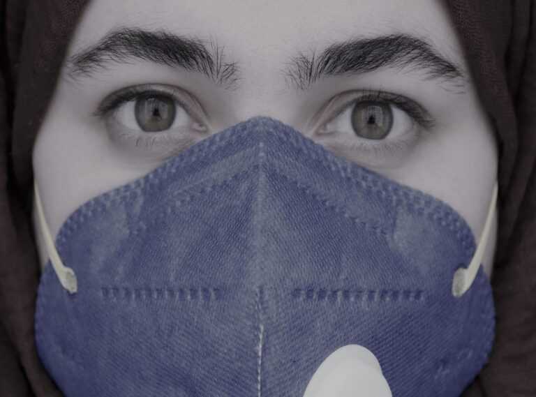 pdp anime noir et blanc